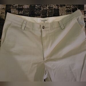Docker's flawless mens khaki dress pants straight fit 32 x 32
